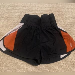 free people movement the way home shorts in size m